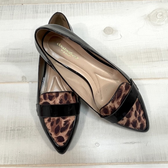 NWOB Cloudwalker Quinn by Avenue Faux Leopard Hair Black Patent Flats, Sz 9.5W - Picture 2 of 9